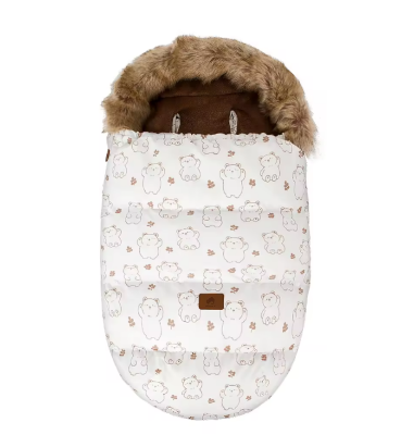 Image chancelière poussette ours beige